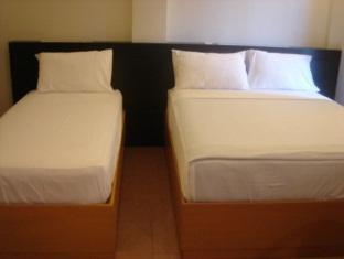 Siayan Travellers Inn Pasay Exterior photo